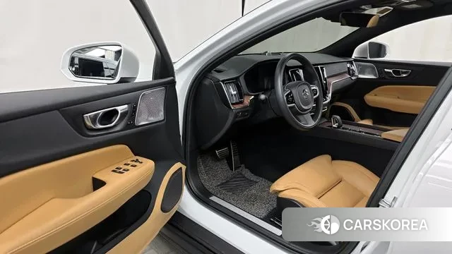 Volvo V60 Cross-Country 2nd Generation id 3487862 из Кореи 20