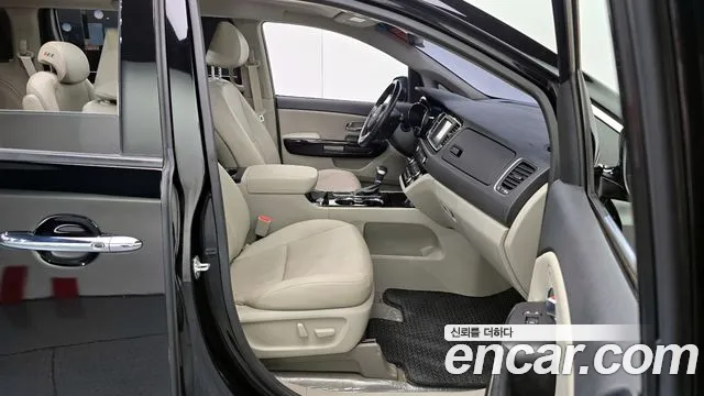 Kia The New Carnival id 2844915 из Кореи 20