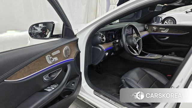 Mercedes-Benz E-Class W213 id 4682924 из Кореи 33