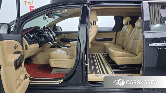 Kia The New Carnival id 3407900 из Кореи 20