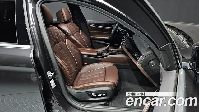 BMW 5 Series (G30) id 2717826 из Кореи 20