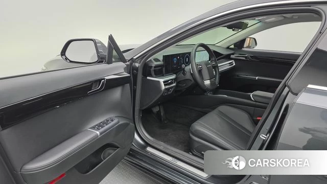 Hyundai Grandeur (GN7) id 4321781 из Кореи 20