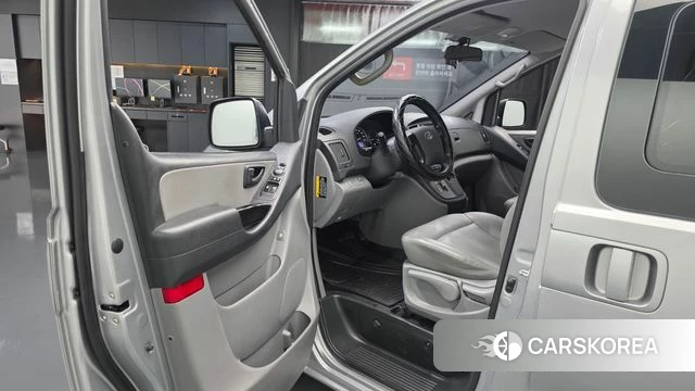 Hyundai The New Grand Starex id 3917313 из Кореи 20