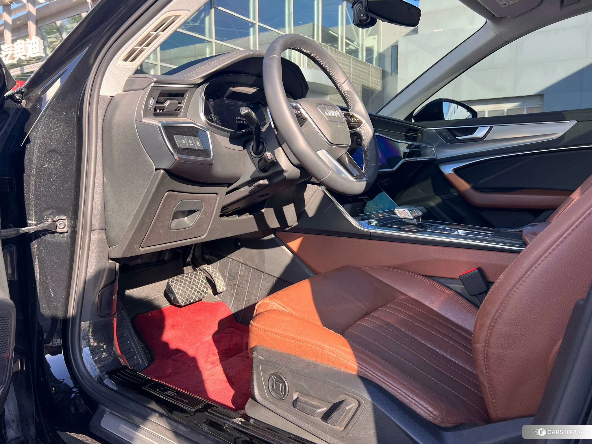 Audi A6L id 4455734 из Китая 10