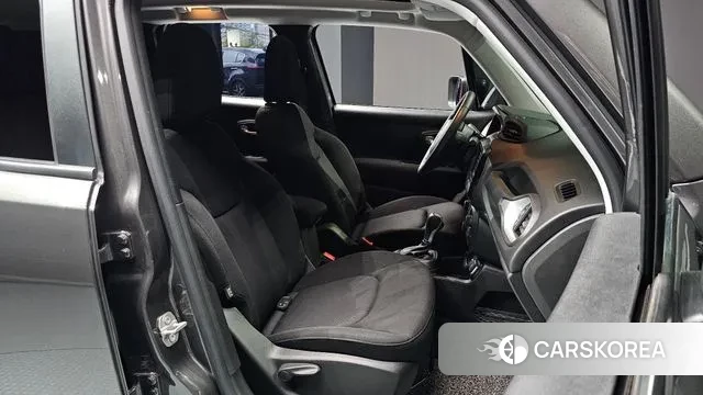 Jeep Renegade id 3038353 из Кореи 20