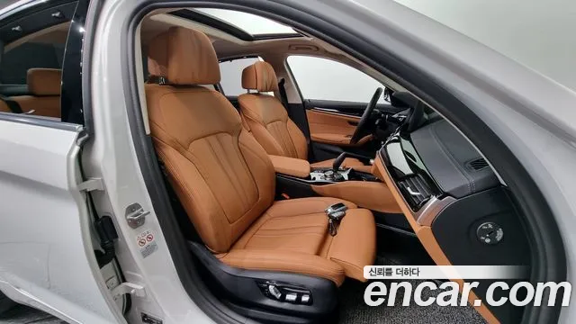 BMW 5 Series (G30) id 2653892 из Кореи 20