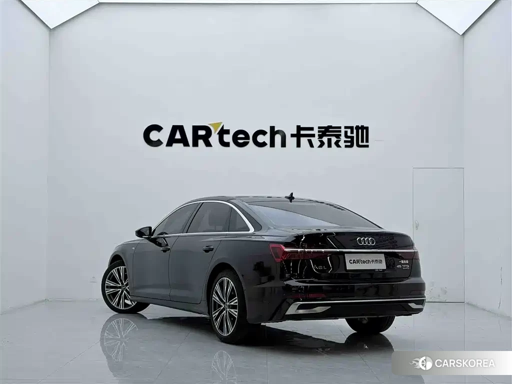 Audi A6L id 4548193 из Китая 28