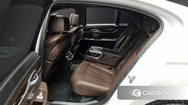 BMW 7 Series (G11) id 4316537 из Кореи 32