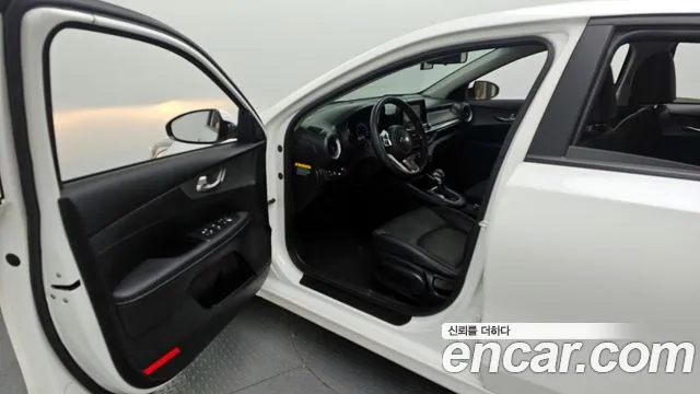 Kia Come New K3 id 2474717 из Кореи 20