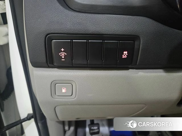 Kia The New Carnival id 4703528 из Кореи 20