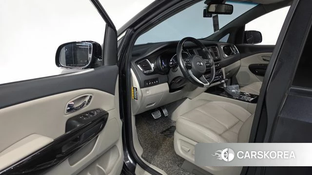 Kia The New Carnival id 4317798 из Кореи 20