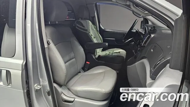 Hyundai The New Grand Starex id 2754022 из Кореи 20