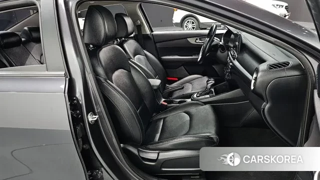 Kia Come New K3 id 3380527 из Кореи 20