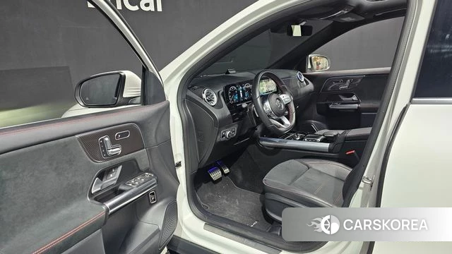 Mercedes-Benz GLA - Class H247 id 3897431 из Кореи 20