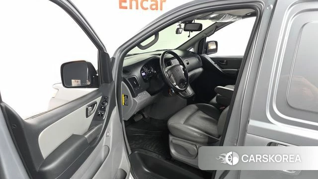 Hyundai The New Grand Starex id 4647227 из Кореи 30