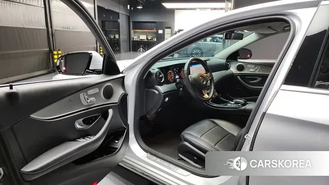 Mercedes-Benz E-Class W213 id 3297726 из Кореи 20