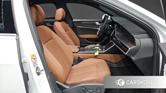 Audi A6 (C8) id 3599806 из Кореи 20