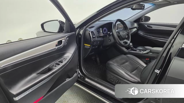 Hyundai Grandeur IG id 4425070 из Кореи 34