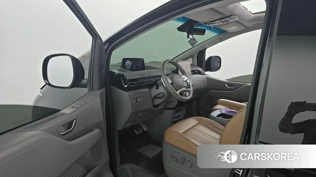 Hyundai Staria id 4928832 из Кореи 20