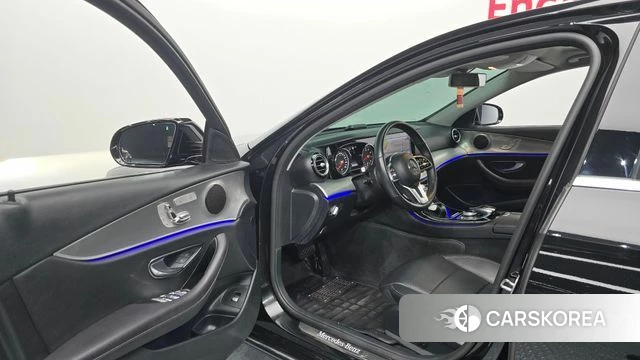 Mercedes-Benz E-Class W213 id 4836988 из Кореи 30