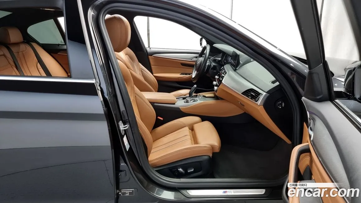 BMW 5 Series (G30) id 1687041 из Кореи 20