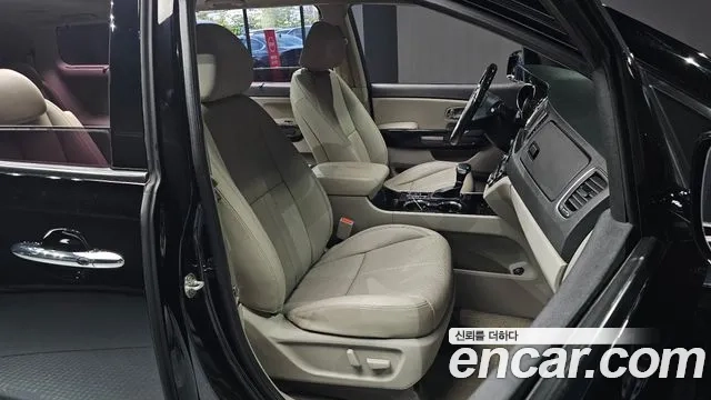 Kia The New Carnival id 2912465 из Кореи 20