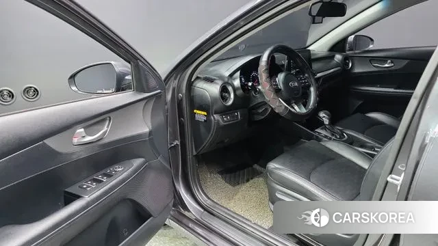 Kia Come New K3 id 3449631 из Кореи 20