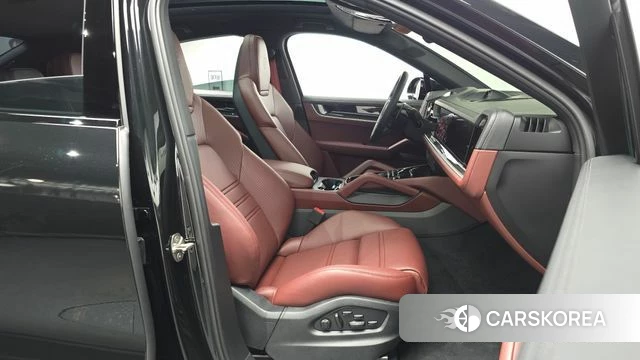 Porsche Cayenne (PO536) id 3952620 из Кореи 20