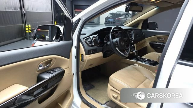 Kia The New Carnival id 4294694 из Кореи 30