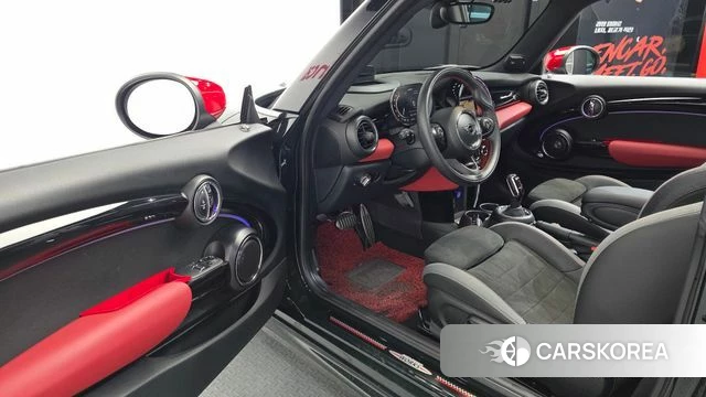 Mini Cooper S id 4594327 из Кореи 31