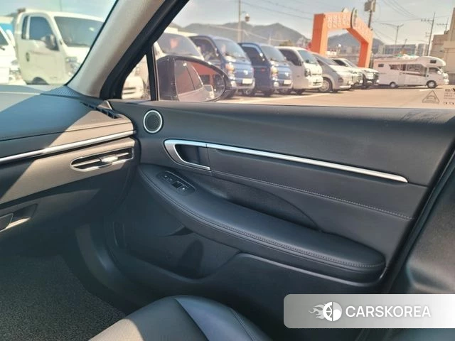 Hyundai Sonata (DN8) id 3871760 из Кореи 13