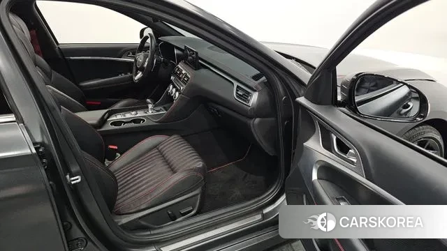 Genesis The New G70 id 3626252 из Кореи 20