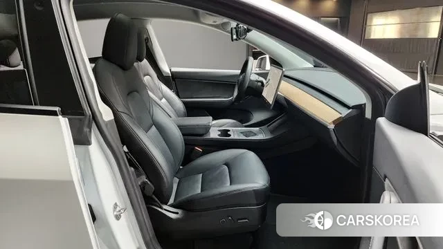 Tesla Model Y id 3038107 из Кореи 20