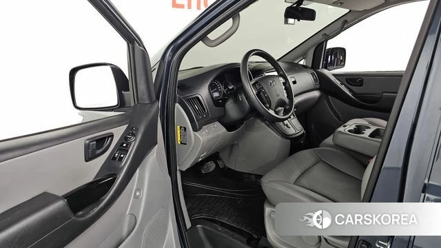 Hyundai The New Grand Starex id 4188587 из Кореи 31