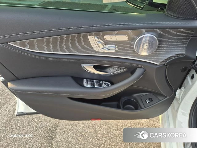 Mercedes-Benz E-Class W213 id 4759294 из Кореи 19