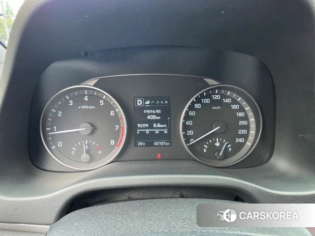 Hyundai Avante AD id 4689497 из Кореи 19