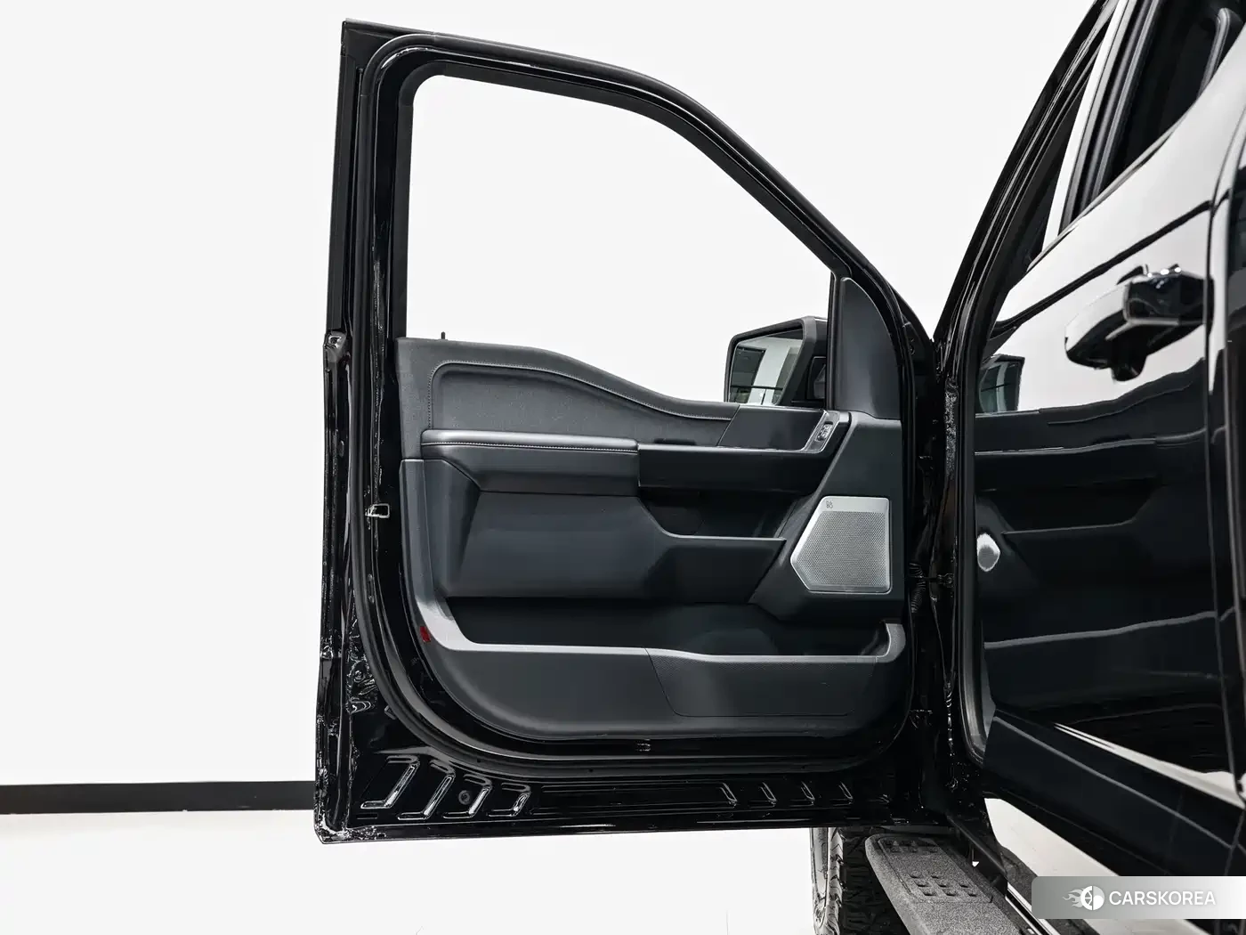 Ford F-150 id 4589405 из Китая 23
