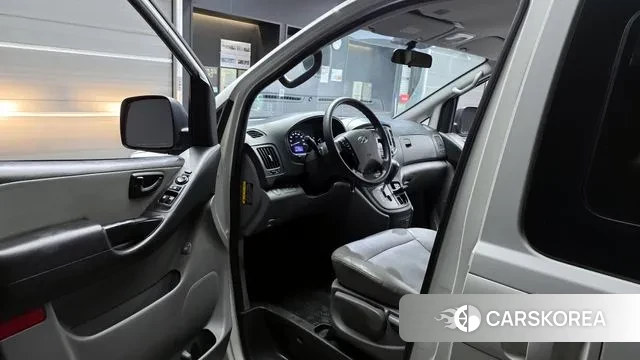 Hyundai The New Grand Starex id 3380337 из Кореи 20