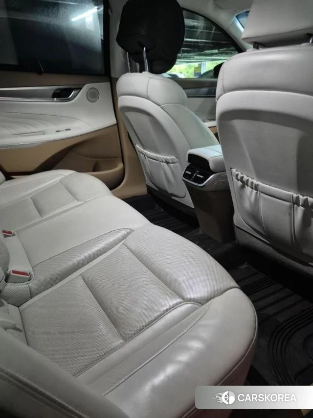 Hyundai The New Grandeur IG Hybrid id 4619441 из Кореи 17