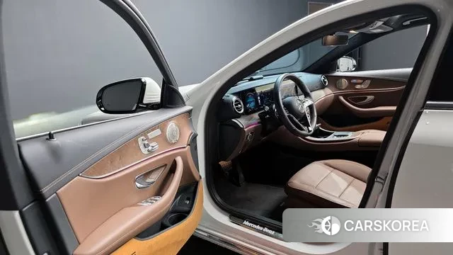 Mercedes-Benz E-Class W213 id 3164407 из Кореи 20