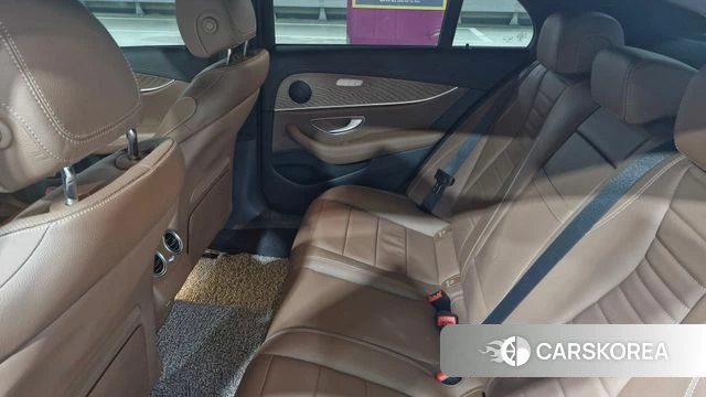 Mercedes-Benz E-Class W213 id 4579799 из Кореи 10
