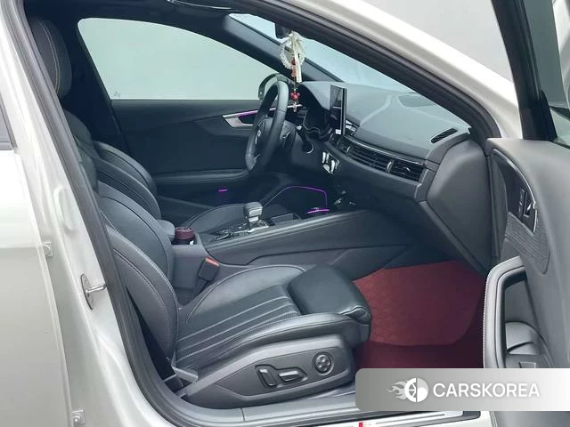 Audi A4L id 4297956 из Китая 22