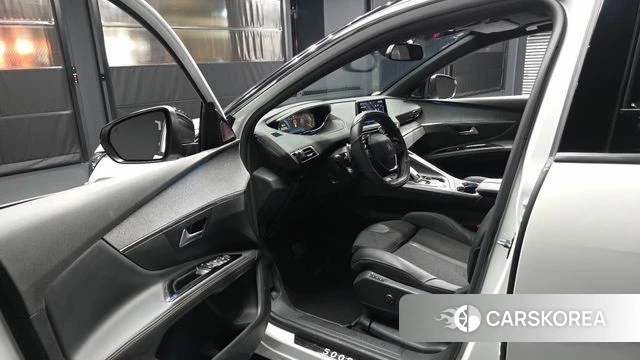 Peugeot 5008 second generation id 4849136 из Кореи 32