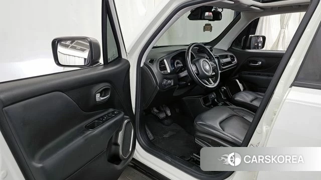 Jeep Renegade id 4180262 из Кореи 20