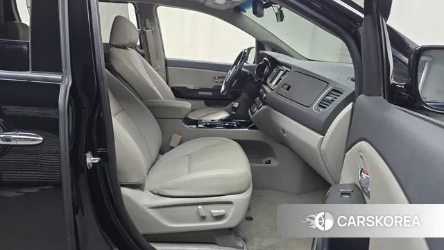 Kia The New Carnival id 3525895 из Кореи 20