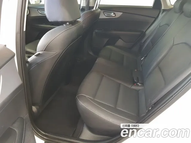 Kia Come New K3 id 2496427 из Кореи 20