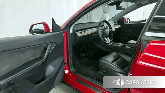 Tesla Model Y id 3334907 из Кореи 20