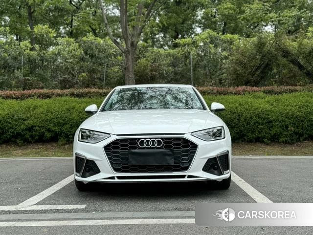 Audi A4L id 4260592 из Китая 25