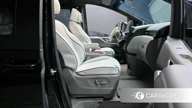 Hyundai Staria id 3819549 из Кореи 20