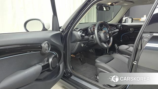 Mini Cooper id 3806269 из Кореи 20